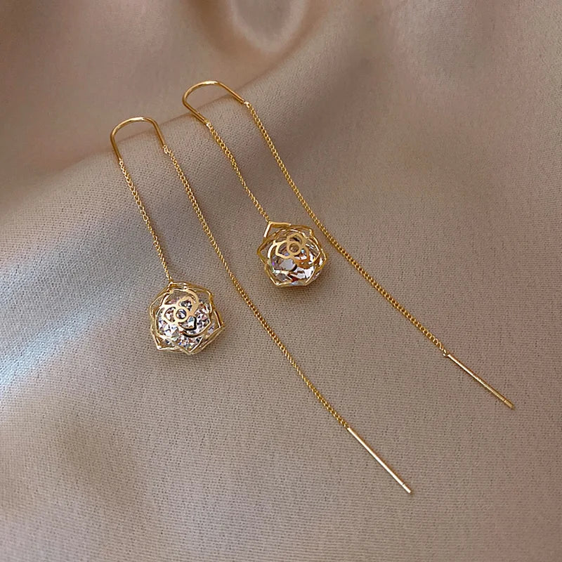 Elegant Cubic Zirconia Drop Earrings – Women’s Classic Long Chain Dangle Earrings, Copper Alloy, Plant-Inspired Design